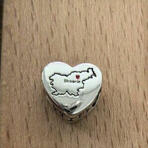 Pandora Slovenia Exclusive Travel Heart Charm Pendant, S925 Silver Bracelets